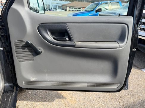 Used 2005 Ford Ranger XLT image 15