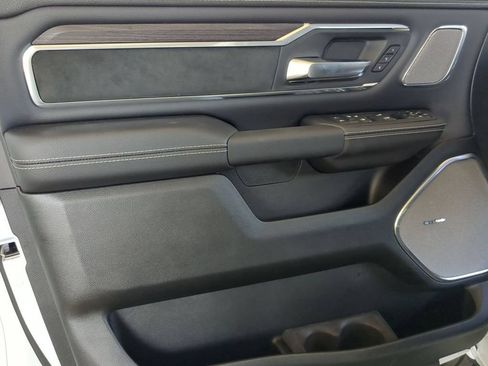 New 2026 RAM 1500 Laramie w/ Night Edition AWD/4WD image 20