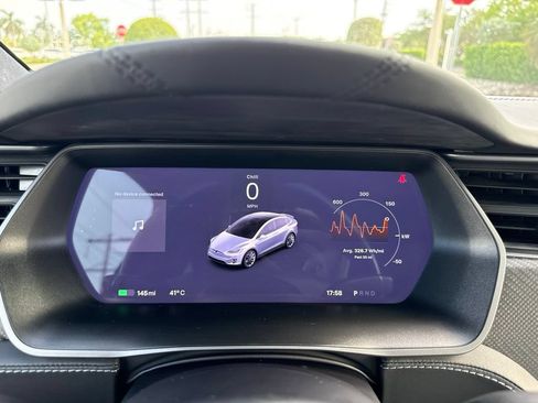 Used 2020 Tesla Model X Performance AWD/4WD image 18