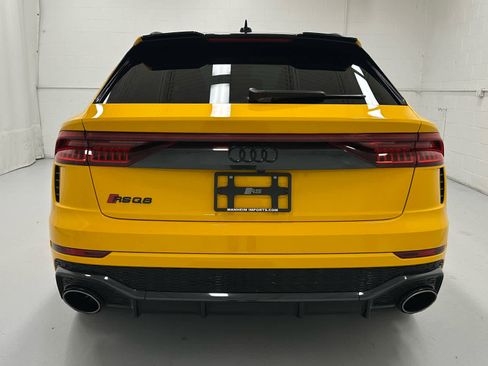 Used 2022 Audi RS Q8 AWD/4WD image 7