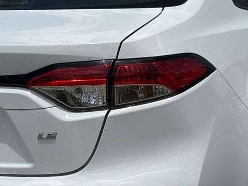 Used 2024 Toyota Corolla LE FWD image 7
