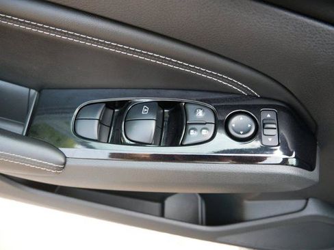 Certified 2023 Nissan Altima 2.5 SL AWD/4WD image 17