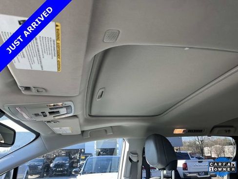 Used 2024 Toyota Sienna XLE image 29