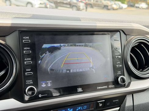 Certified 2023 Toyota Tacoma Limited AWD/4WD image 5