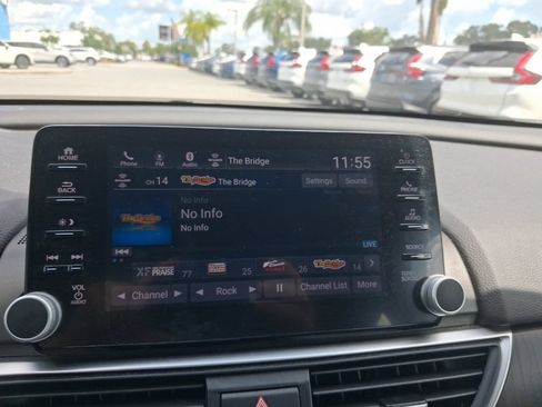 Used 2018 Honda Accord EX-L image 27