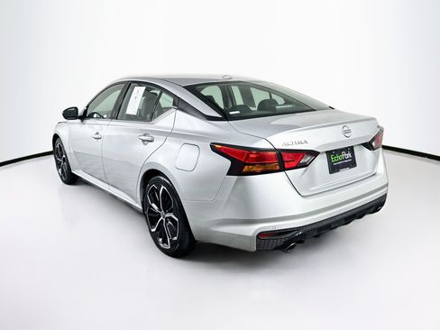Used 2024 Nissan Altima 2.5 SR FWD image 5