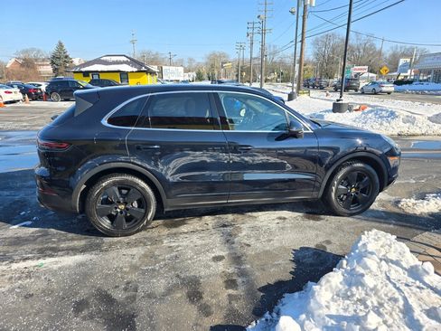 Used 2019 Porsche Cayenne image 25