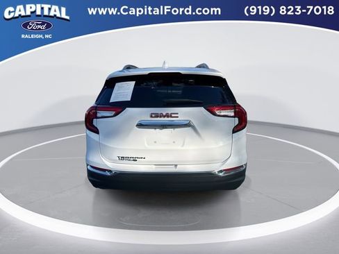 Used 2023 GMC Terrain SLT w/ Tech Package image 7