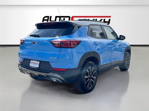 Used 2024 Chevrolet TrailBlazer ACTIV w/ Convenience Package image 7