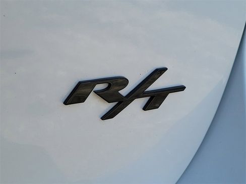 Certified 2022 Dodge Durango R/T w/ Blacktop Package image 6