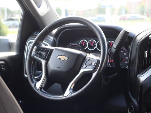 Used 2022 Chevrolet Silverado 2500 LT w/ Convenience Package AWD/4WD image 14