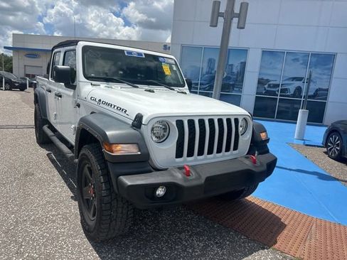 Used 2020 Jeep Gladiator Sport w/ Quick Order Package 24S AWD/4WD image 2