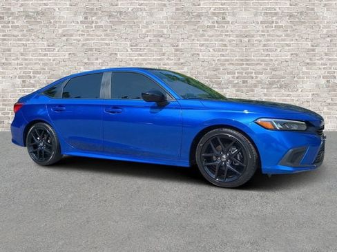 Used 2022 Honda Civic Sport image 1