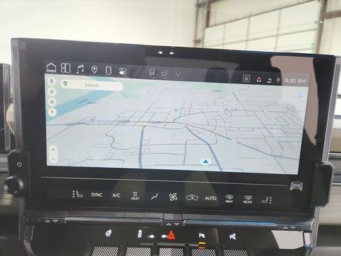 New 2026 GMC Hummer EV 4x4 Crew Cab image 28