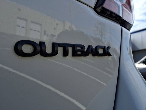 Certified 2023 Subaru Outback Onyx Edition image 31
