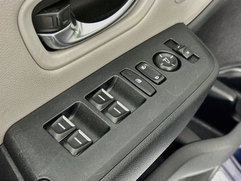 Certified 2024 Honda Pilot EX-L image 17
