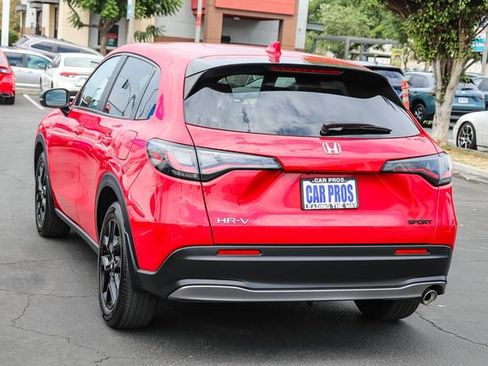 Used 2025 Honda HR-V Sport image 13