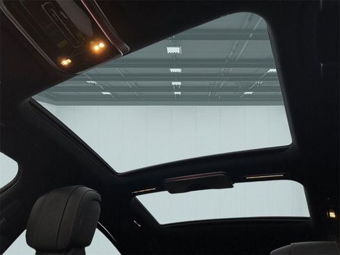 Used 2024 Mercedes-Benz S 63 AMG S image 17