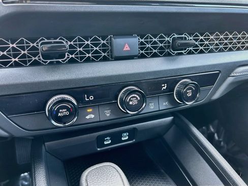Used 2025 Honda Accord LX image 15