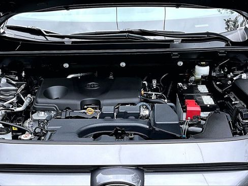 Used 2024 Toyota RAV4 LE FWD image 30
