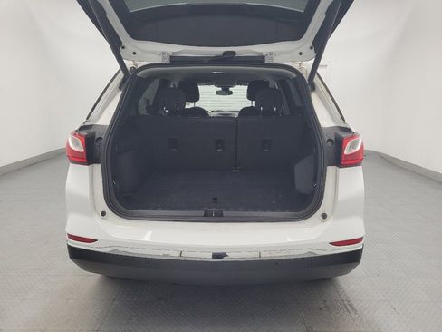 Used 2020 Chevrolet Equinox LT w/ Driver Convenience Package FWD image 29
