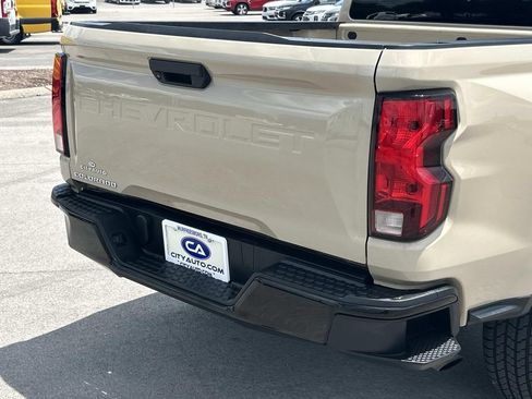Used 2023 Chevrolet Colorado W/T RWD image 14