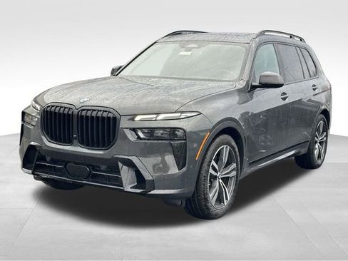 New 2026 BMW X7 xDrive40i image 5