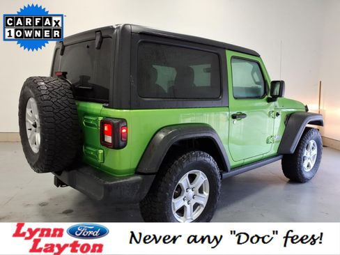 Used 2019 Jeep Wrangler Sport image 3