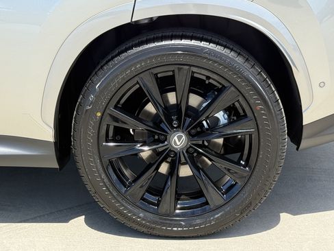 New 2026 Lexus NX 450h+ F Sport AWD/4WD image 16