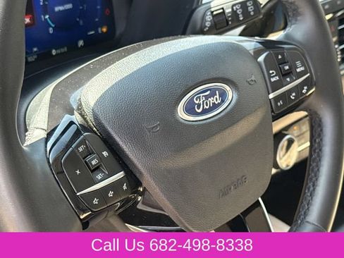 Used 2022 Ford Escape SEL w/ Technology Package FWD image 27