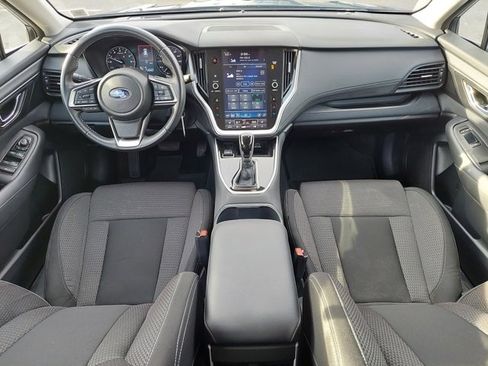 Used 2023 Subaru Outback Premium image 3