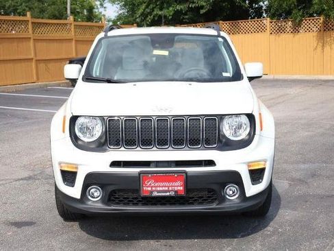 Used 2021 Jeep Renegade Latitude AWD/4WD image 4