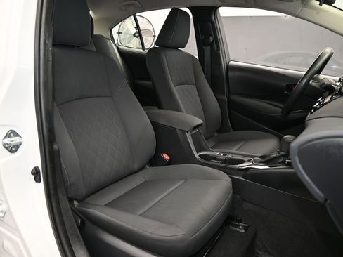 Used 2024 Toyota Corolla LE image 41