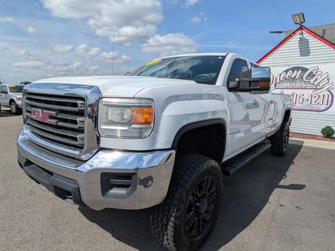 Used 2015 GMC Sierra 2500 4x4 Crew Cab w/ Sierra Convenience Package image 6