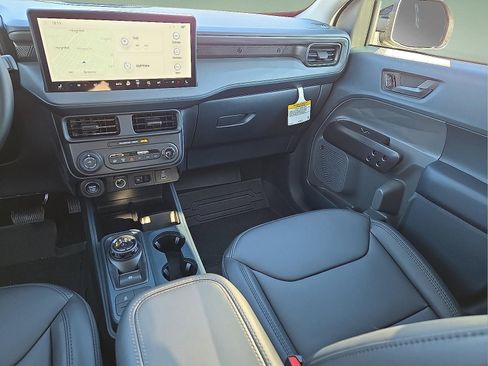 New 2026 Ford Maverick Lariat w/ Black Appearance Package AWD/4WD image 12