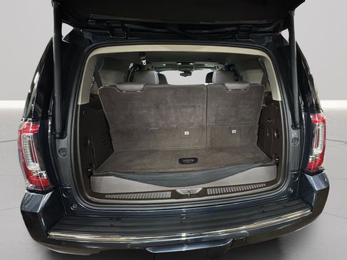 Used 2019 GMC Yukon Denali w/ Open Road Package image 25
