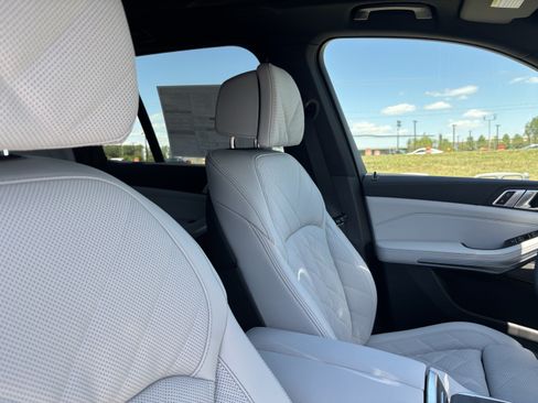 New 2026 BMW X5 sDrive40i w/ M Sport Package RWD image 21