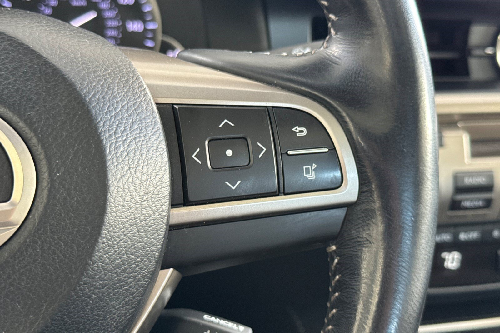 Used 2016 Lexus ES 350 w/ Navigation System Package FWD image 31