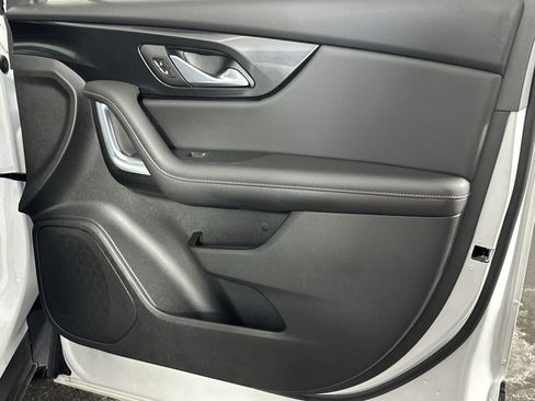 Used 2022 Chevrolet Blazer Premier FWD image 30