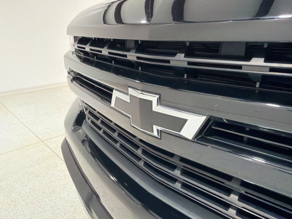 Used 2022 Chevrolet Silverado 1500 RST AWD/4WD image 28