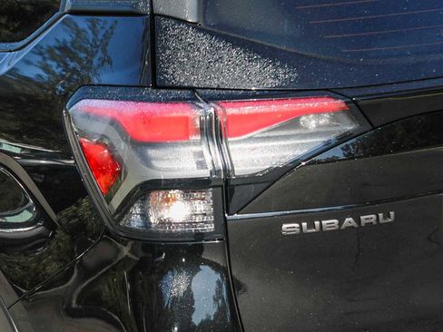 Certified 2025 Subaru Forester Touring AWD/4WD image 7