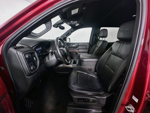 Used 2021 Chevrolet Silverado 1500 High Country w/ Technology Package RWD image 13