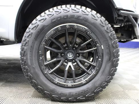 Used 2020 Ford F150 Lariat AWD/4WD image 14