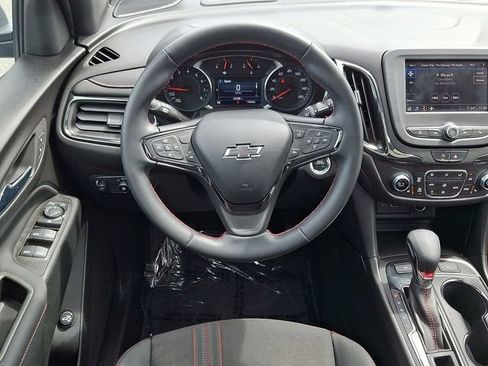 Certified 2023 Chevrolet Equinox RS w/ LPO, Cargo Package AWD/4WD image 11