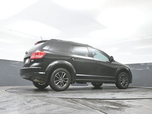 Used 2018 Dodge Journey SE w/ Connectivity Group image 21