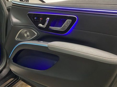 Used 2023 Mercedes-Benz EQS 580 4MATIC Sedan image 77