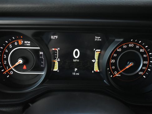 New 2025 Jeep Gladiator Sport image 35