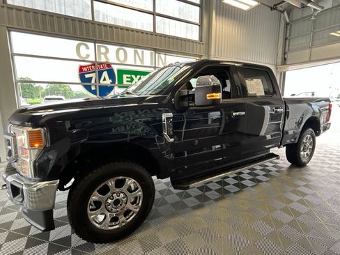 Used 2021 Ford F250 Lariat w/ Chrome Package AWD/4WD image 3