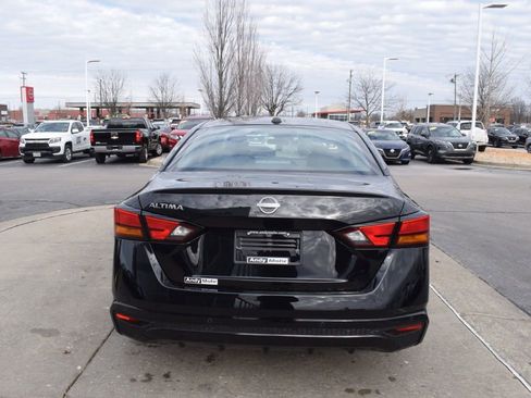 New 2025 Nissan Altima 2.5 S image 4