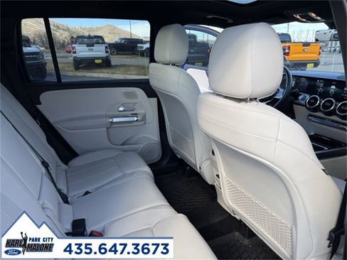 Used 2021 Mercedes-Benz GLB 250 4MATIC image 37